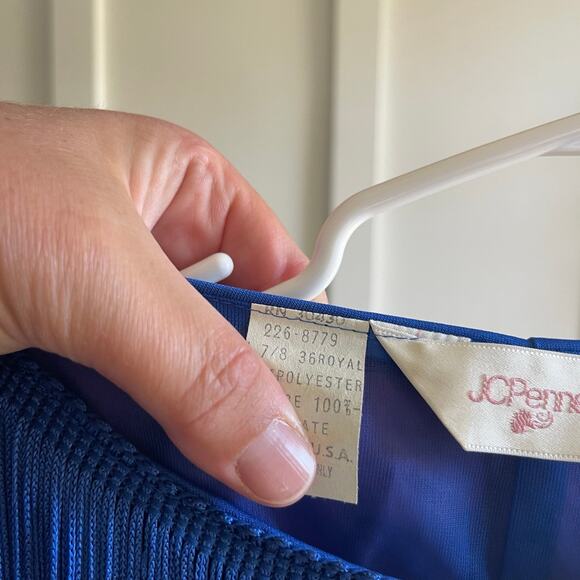 Vintage JCPenneys 7/8 fringe layered dress - Picture 6 of 6